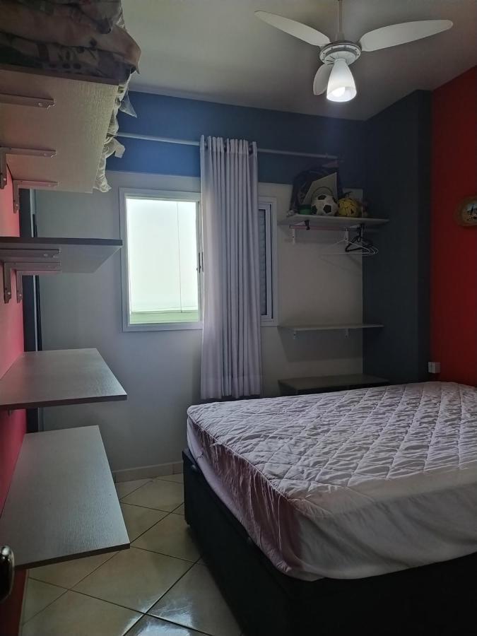 Apto. (pé na areia) com Churrasqueira na sacada Praia Grande (Santos) Exterior foto